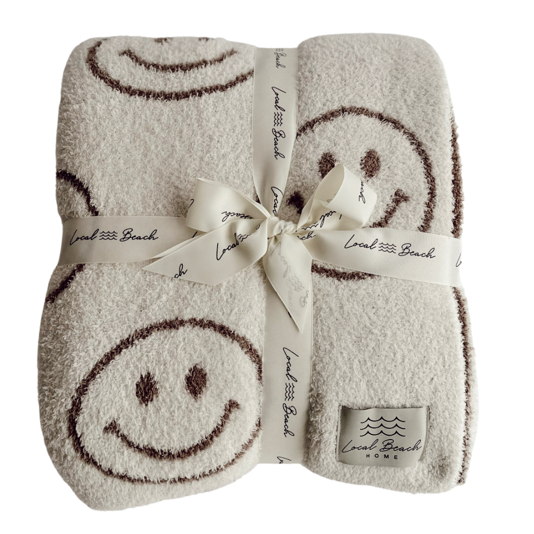 Smiley Luxe Home Blanket